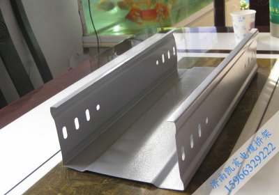 電纜橋架-009